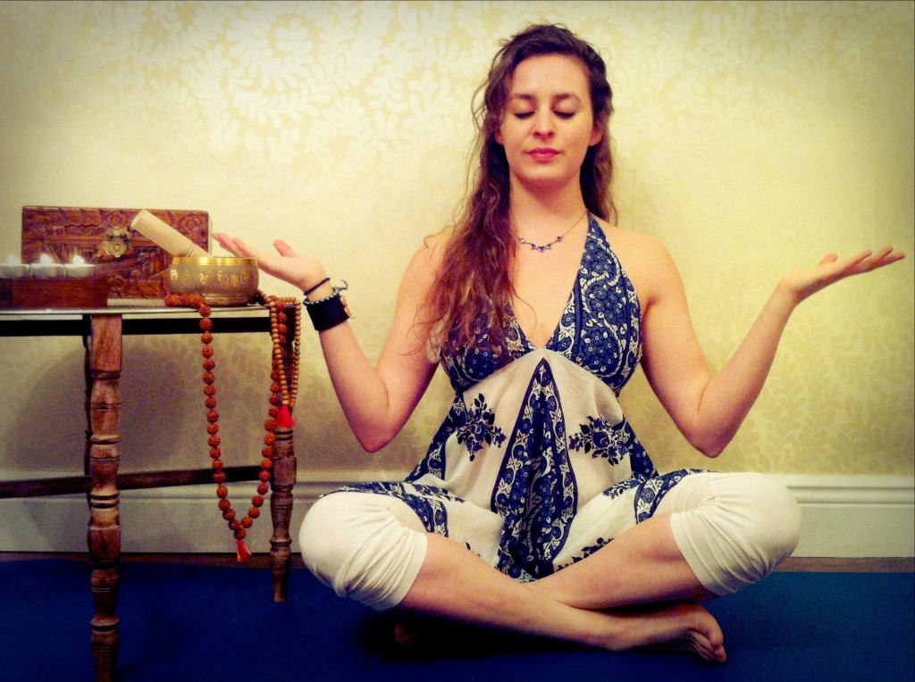 Sankalpa Mudra: Seal Your New Year’s Resolution - Yogahub