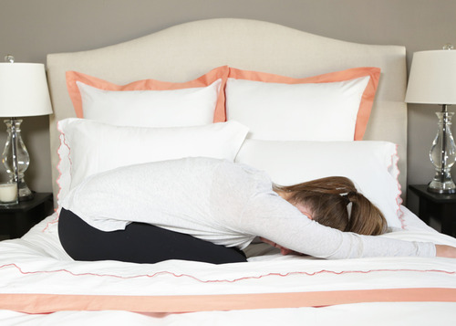 The 5 best benefits of bedtime yoga